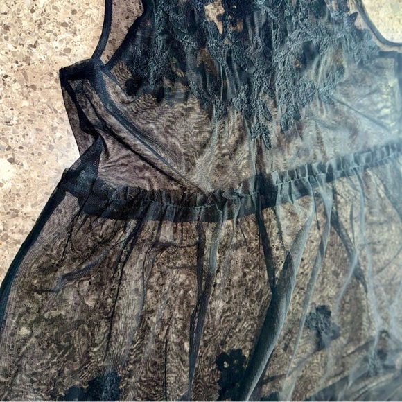 Abercrombie & Fitch Black Embroidered Sheer Tunic/Cover-Up with Keyhole Back Tie - Picture 5 of 9